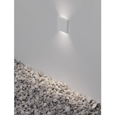 Lampa ścienna TENAVIA LE75341