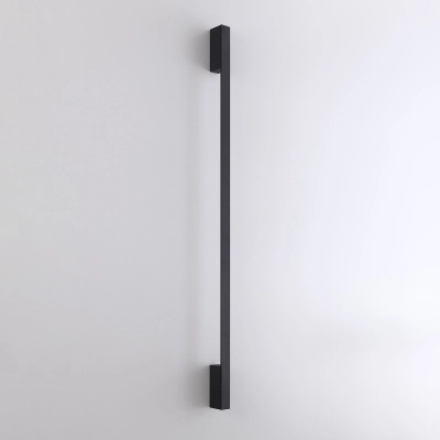Kinkiet SAPPO TH.207 czarny 3000K L-150cm THORO